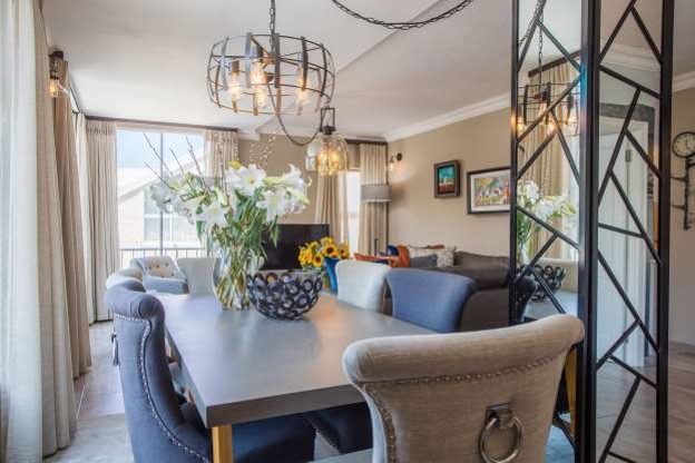 Hout Bay Lounge